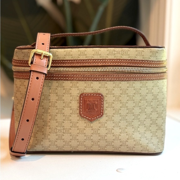 Celine ‘Vanity/Crossbody Bag’ - Picture 1 of 14